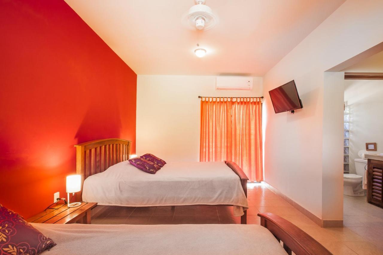 Buena Onda Beach Resort بوبويو المظهر الخارجي الصورة
